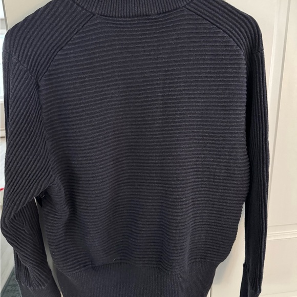 Flx sweater size medium - Picture 5 of 5